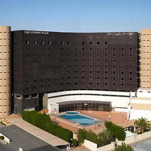 4* فندق كراون بلازا قصر